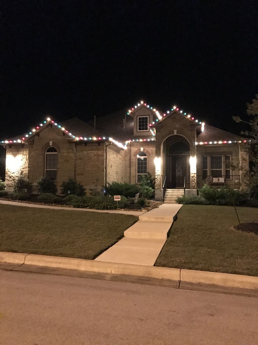 House lights white